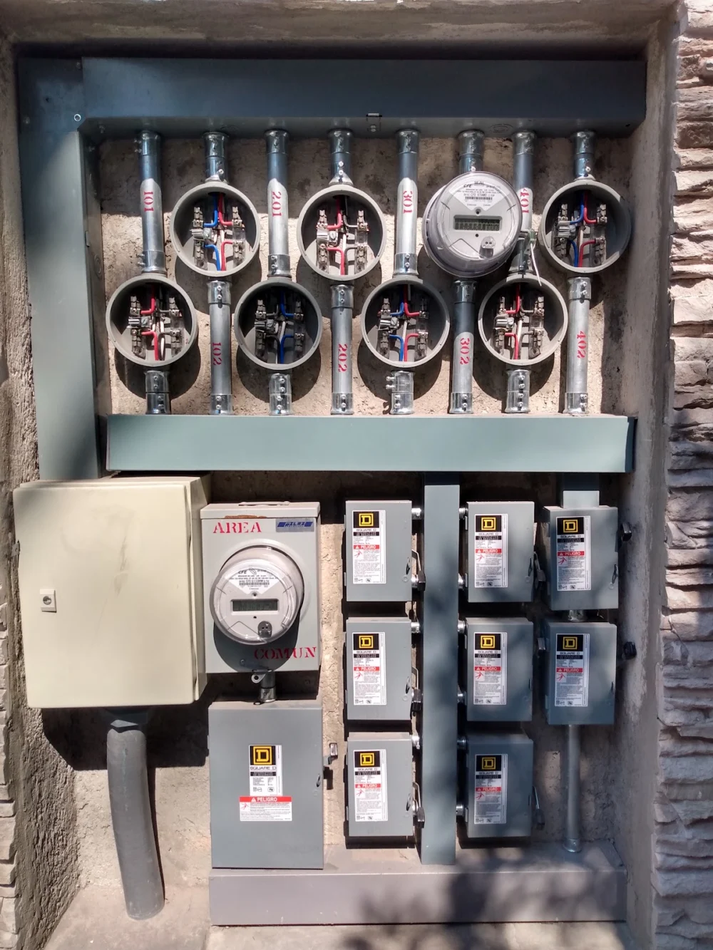 Instalaciones eléctricas residenciales,comerciales e industriales