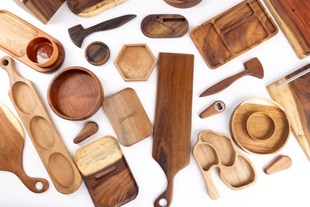 KUNBOARDS. Wood Art & Solutions.