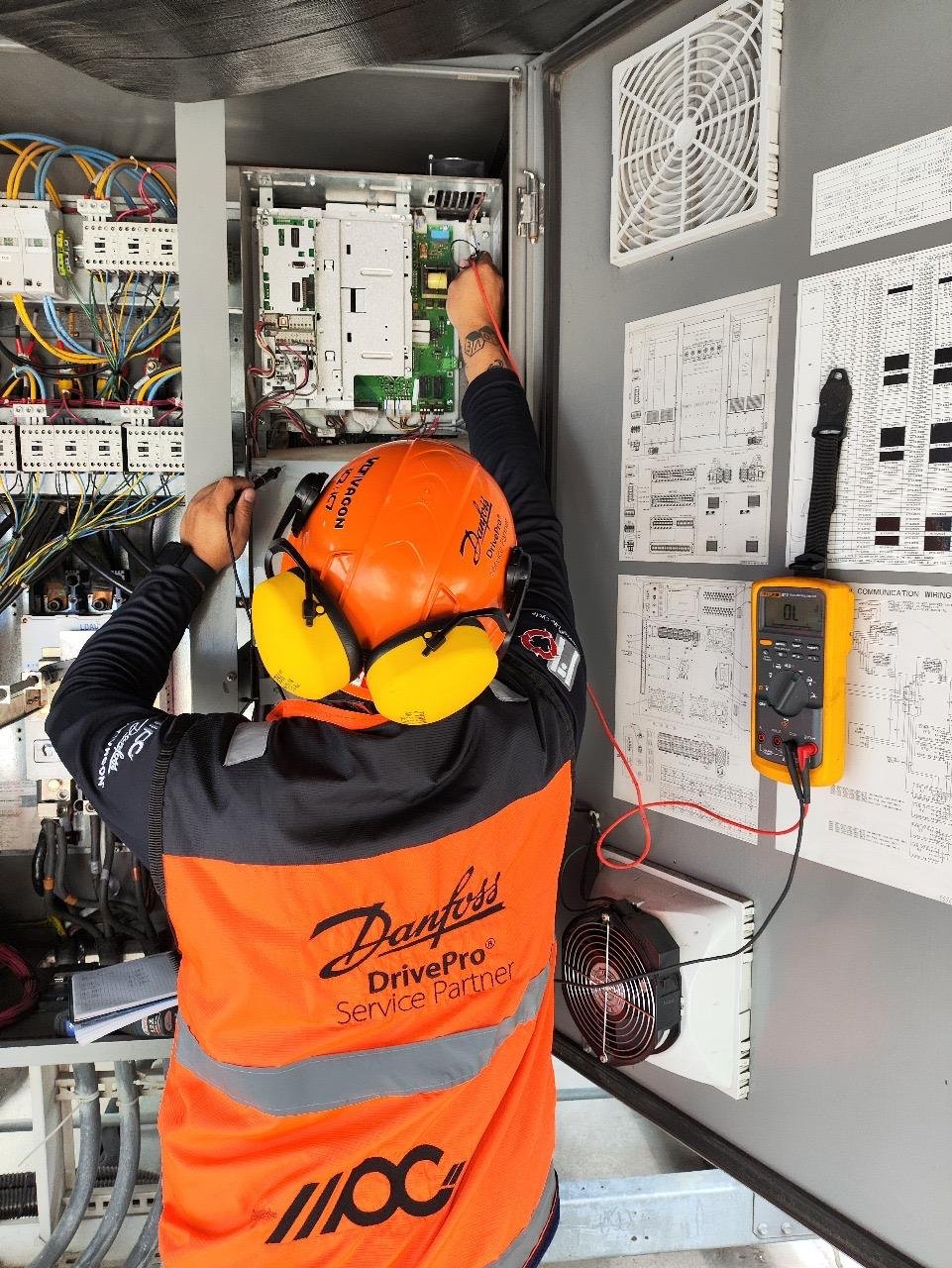 MPC Electrónica Industrial - Arboledas de San Miguel